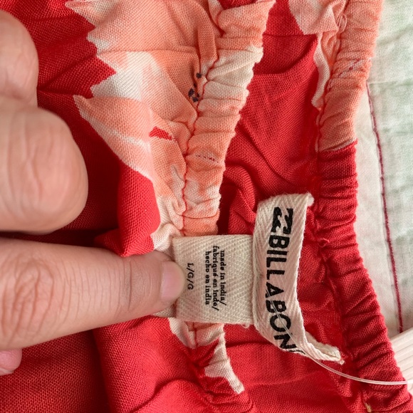 Top - Picture 2 of 3